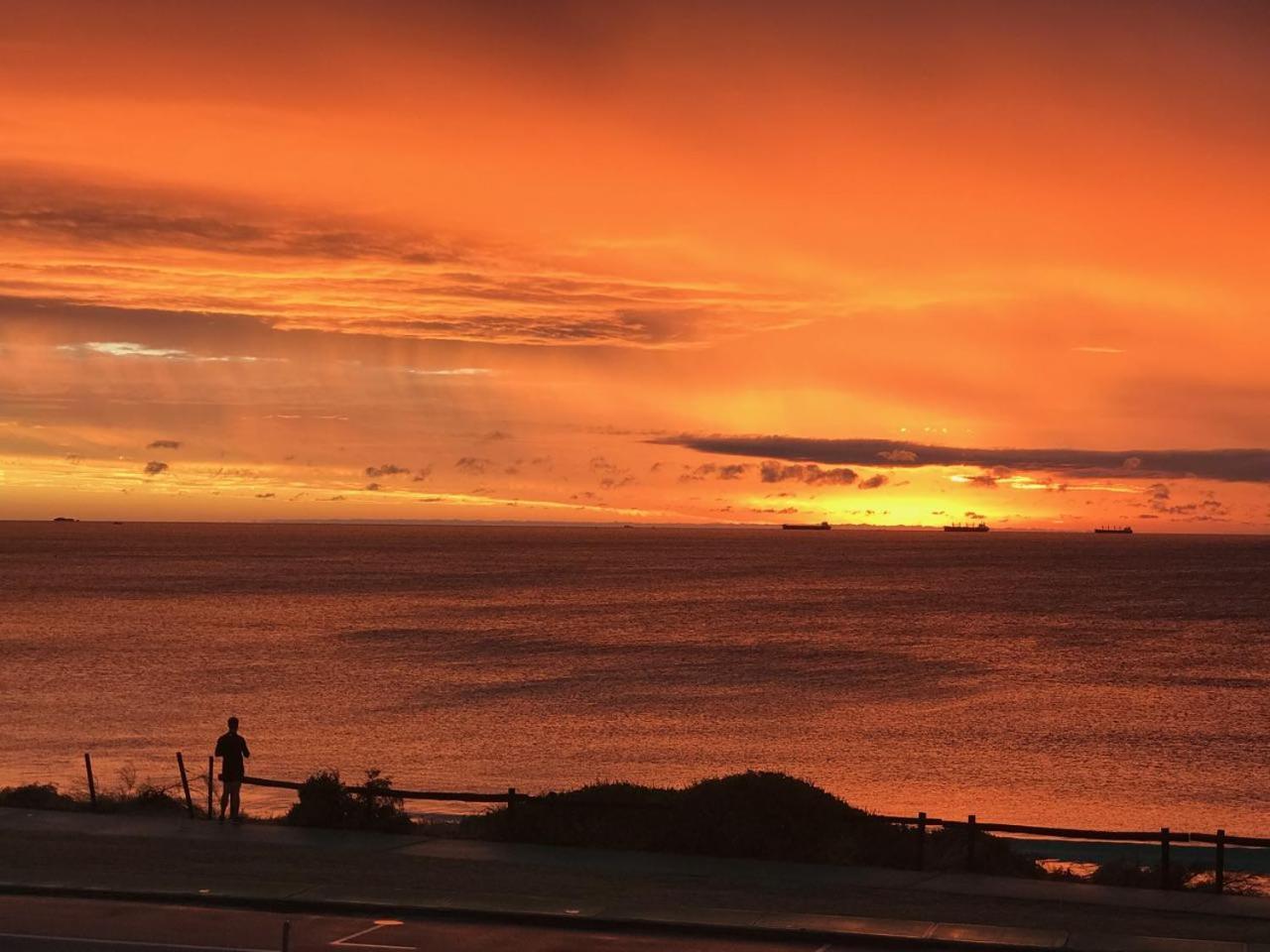 Cottesloe Beachfront Ocean View Apartment Perth Esterno foto